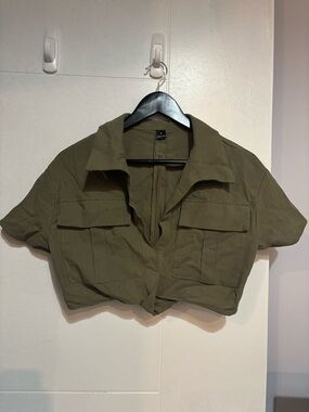 Cropped Utility Top in Olive Green - Women's